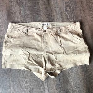 Old Navy khaki shorts